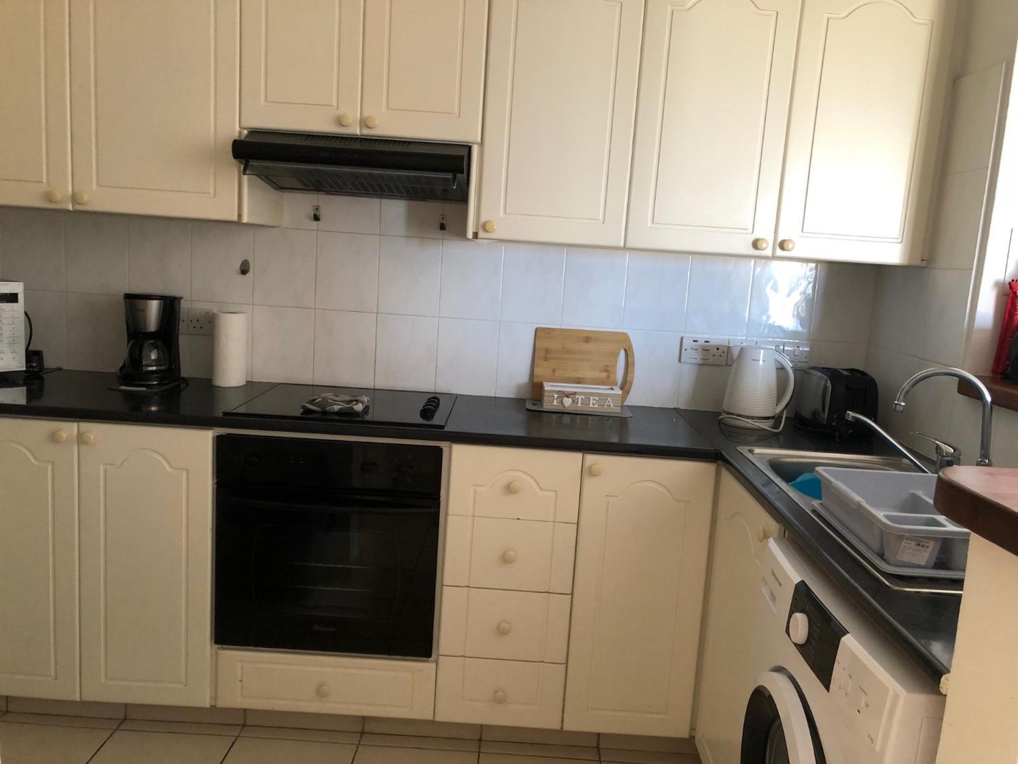 Kings Palace - Stylish 2 Bed Apartment With Sea Views Paphos Ngoại thất bức ảnh