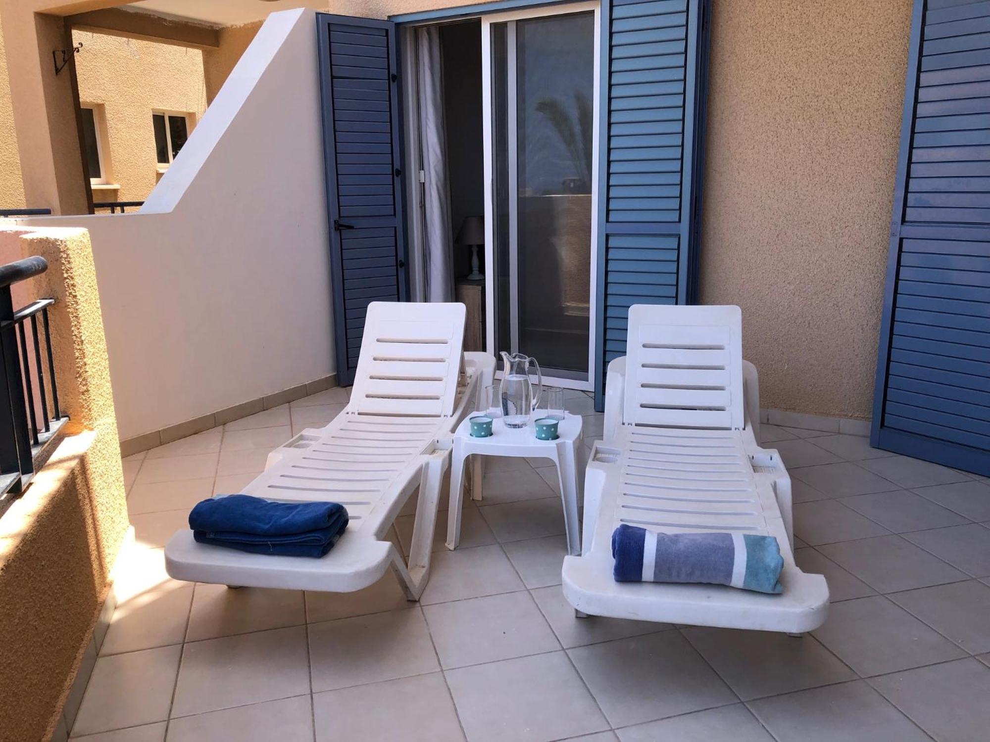 Kings Palace - Stylish 2 Bed Apartment With Sea Views Paphos Ngoại thất bức ảnh