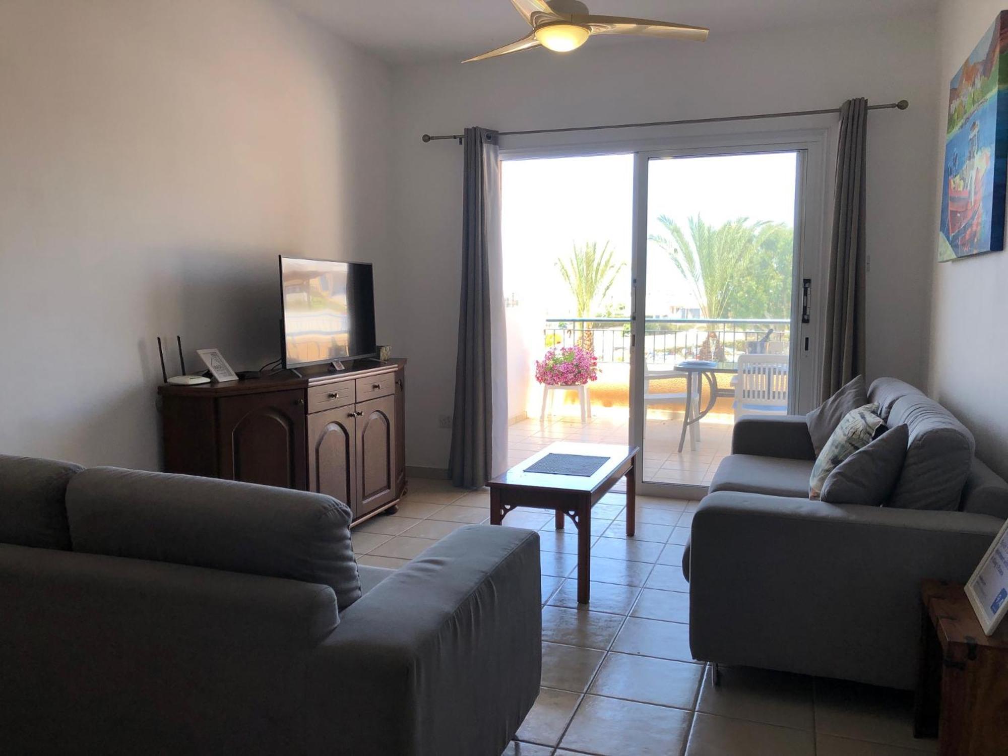 Kings Palace - Stylish 2 Bed Apartment With Sea Views Paphos Ngoại thất bức ảnh
